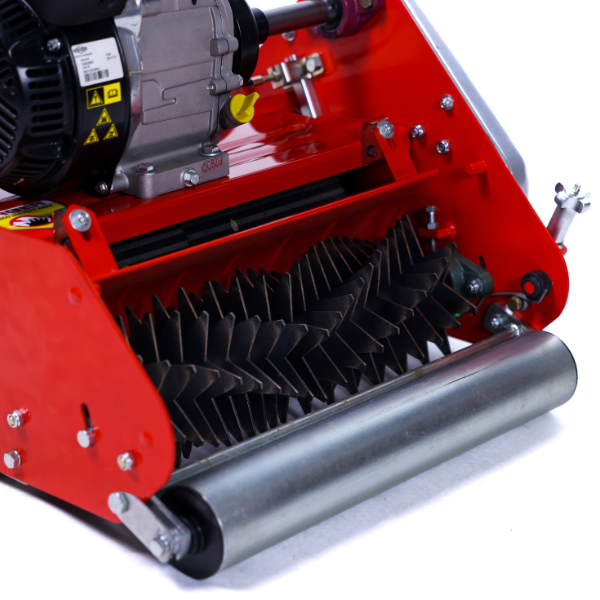 Rolux 17" Verticutter with Rolux 196cc Engine